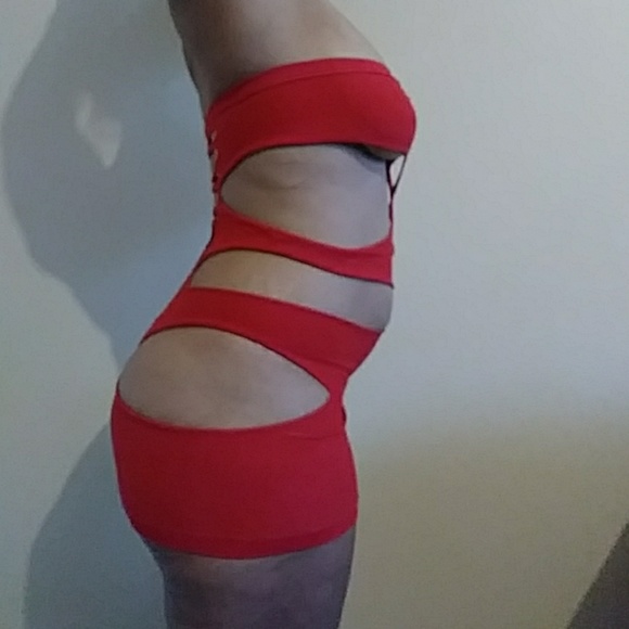 Dress - Picture 3 of 5